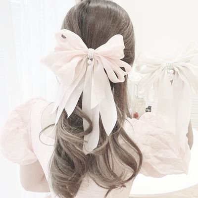 decoxation's profile picture. ♡ิ⠀𝓟etite   𝓠ueen  ⠀┆⠀  tiny   yet   royɑl