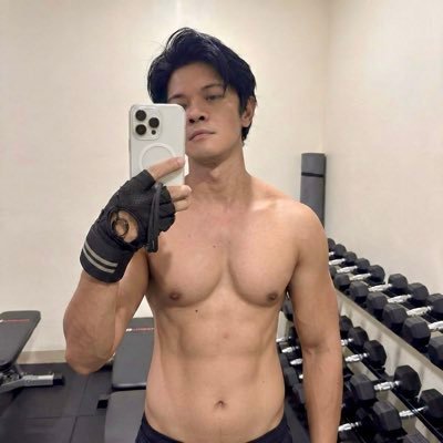 thirteenrevenge's profile picture. ... IF YOU GOT ME THEN I AM YOURS ...