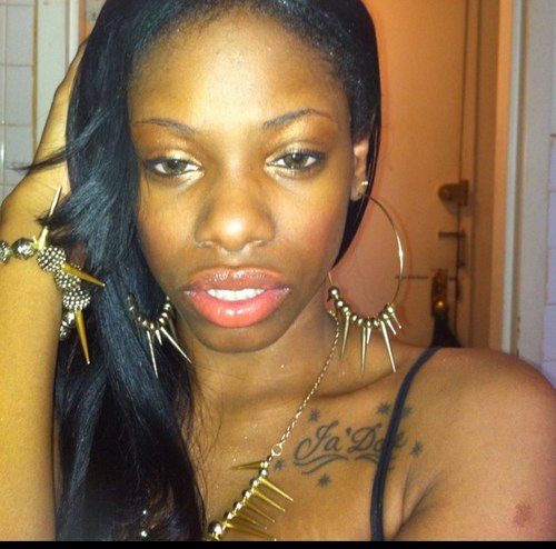 MrzChrissy's profile picture. Can be a sweetheart;but if u get me angry,I have a real potty mouth&den walk away wit my middle┌П┐(◣_◢)┌П┐ up cuz ima BOSS & I dnt give a FUCK!!