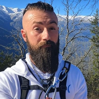 ElijahHarris667's profile picture. Bearded Viking/ Let's Make People Happy!