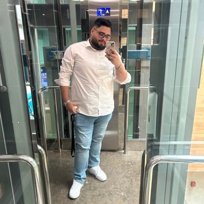 migueldiaz02's profile picture. Licenciado en Edificaciones🚜👷🏻‍♂️XIII🤍