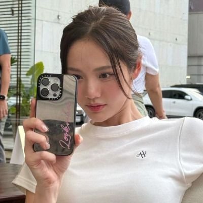 shotocod3's profile picture. Aquele clichê se pá vem de outras vidas
|| 

                                                                        [fan account]