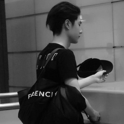 _Noon_Midnight's profile picture. (⁠ ⁠˘⁠ ⁠³⁠˘⁠)พี่คนสวยของเด็ก:@cinnamonxbchey 🩷😺 child:@farren_vu👶 wlw