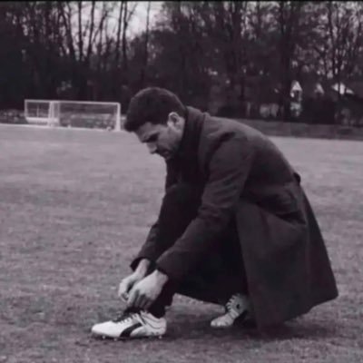 uzogid's profile picture. Artist 🎨 

Making Money is an Art