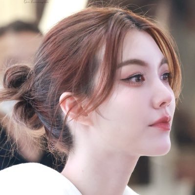 Maytikorn's profile picture. เจ้าความรักLO🦋💜🦋