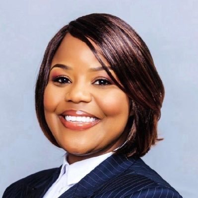 advocatemahere's profile picture. 