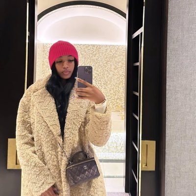 coach_maddision's profile picture. ɴʏᴄ🌴ᴄᴀʀ ᴇɴᴛʜᴜsɪᴀsᴛs🏎️| ꜰᴏʀᴇx ᴛʀᴀᴅᴇʀ 💰ɪɴᴅᴇᴘᴇɴᴅᴇɴᴛ ꜰᴏʀᴇx ᴛʀᴀᴅᴇʀ📈 ꜰᴏʀᴇx 📈 | 🎓 7 ꜰɪɢᴜʀᴇ ᴇᴀʀɴᴇʀ | ɪɴᴠᴇsᴛᴏʀs👩‍💻 ᴅᴍ ꜰᴏʀ ʏᴏᴜʀ ꜰʀᴇᴇ ᴍᴇɴᴛᴏʀsʜɪᴘ ᴀsᴀᴘ 👇