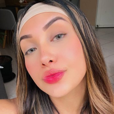 Beerhopper68's profile picture. 🥀 angel face, demon energy 🔥