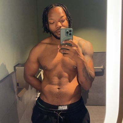 HeavyHandL's profile picture. 10in Top XXX 😈 | Taurus ♉️ | 18+ No 🔞 | LA 📍Born and Raised ☀️🌴🌊 | Just Having Fun and Sharing My Experiences | DM for Collabs