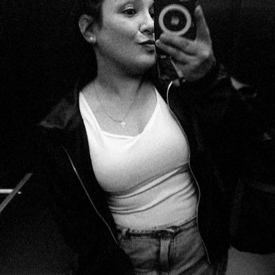 NoE_vcp's profile picture. 📍Periodista y locutora nacional. (MP: 10264)
📍Hincha de la T 💙🤍💙
📍Mamá perruna de Lola 🐾
📍 https://t.co/2AC1OZQC0Z
📍 C.Paz