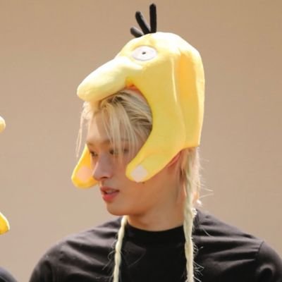 _gobnani's profile picture. ➜ 19 | aries | fan de la menta granizada            
➜ ATEEZ | P1H | OLIVIA RODRIGO | oyente casual de otros grupos kpop