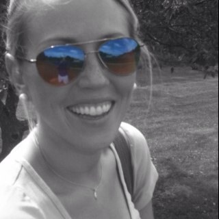 UrsulaKeating's profile picture. ursula keating cluelessly tweeting.