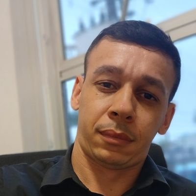 JuninCosta89's profile picture. Mineiro,morando no Paraná, e principalmente vascaino💢⚪️⚫️