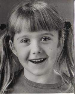 cinnamond's profile picture. New Yorker, formerly of Knoxville for a few. crafty. TV nerd. aspiring voice-over voice