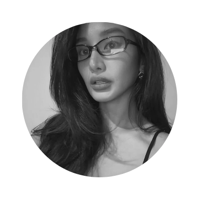 angiemeine's profile picture. Floating, not fading
A fairy heart with angel wings
Quiet luxury in motion
I exist beautifully