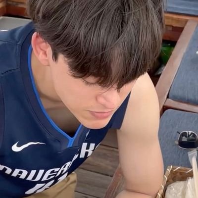 nallucaaa's profile picture. akun yapper yang kecintaan jossgawin dan adek guinzly 🚨‼️
• buat baca au JG ofkorss