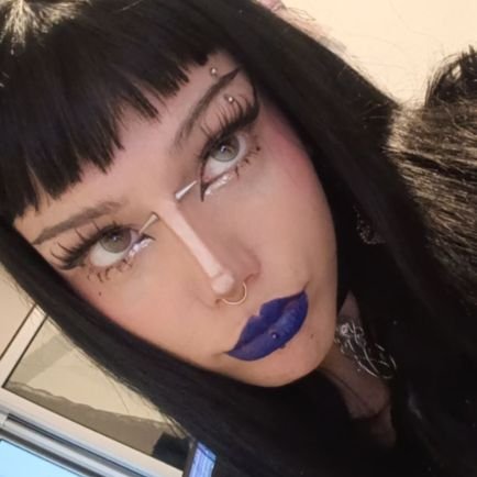 mimiiross's profile picture. 