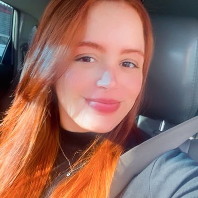 eularissasiq's profile picture. Falo umas merdas e fico pistola as vezes