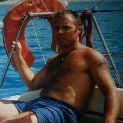 Mancarl13's profile picture. conta sola la mia famiglia