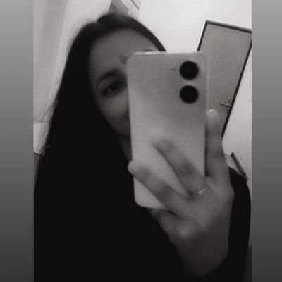 chilldev13's profile picture. 22, Engineer, final year student, Developing skills