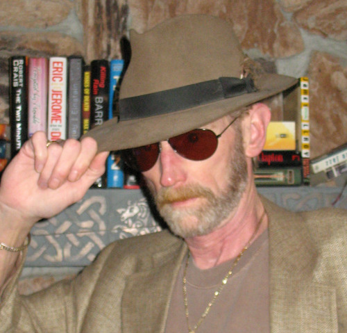 TheDirtyLowDown's profile picture. Book, music and technology reviews and news at The Dirty Lowdown.