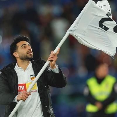 Miguevcf's profile picture. Valenciano, Español, bous al Carrer 🔥🔥
Antimadridista