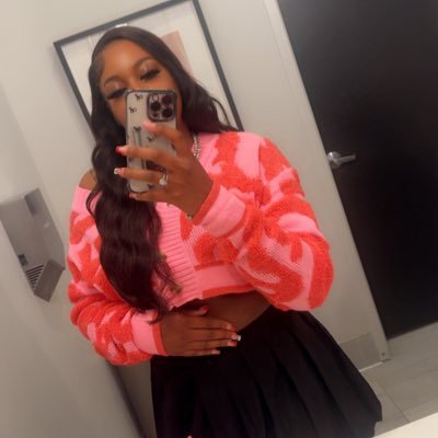 ITGIRL_DESS's profile picture. 