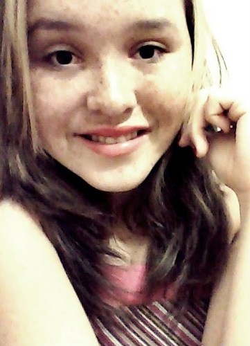 Pra que sofrer se nada é eterno? Viva! Sorria, dance, cante, pule, chore, brigue, grite, se arrependa, se culpe… Faça o que quiser fazer. Afinal, você é livre.