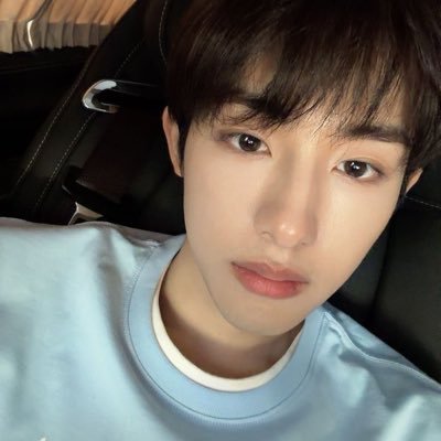 neorenv's profile picture. 