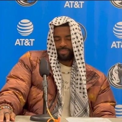 Zalendour's profile picture. Macha Allahou la Huwatta Illa Billah, Salla lahou ala Mouhamadin, Dieureudieufei Borom Tuuba | @chelseafc 💙