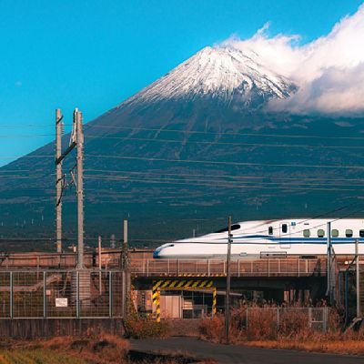 Guessing__game1's profile picture. Sharing beautiful pictures. Pictures I post aren't mine. DM for credit or removal.