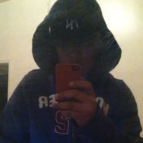 RedBWeezyWife's profile picture. Its me bitches Tha Bitch Wit Tha Bone On My Neck..... Follow me &nd I'll follow back !!