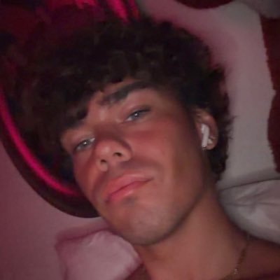 LeoDKaine's profile picture. 18+ || blessed with a third leg