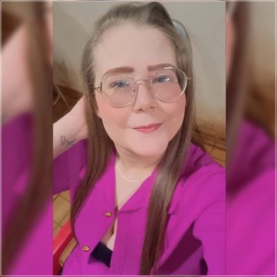 xlaysafrei7as's profile picture. na estrada da vida, eu bati o carro.

Ana Paula Renault rainha, o resto nadinha 
#TeamRenault  
     🧙‍♀️🍍💋