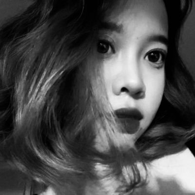 exebluu's profile picture. Im just a normal sensitive kid bruh