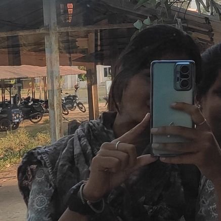 the_kathamaker's profile picture. A Chhattisgarh sharing her cultural rhymes with you all!