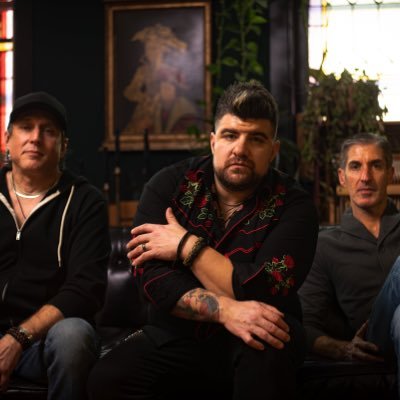 DearAnnaBand's profile picture. Dear Anna Rock Band https://t.co/EmWaBIx6Kp https://t.co/hIrkCo7C2B https://t.co/jx1hqrH3b1 https://t.co/ZzF5l8iKQz