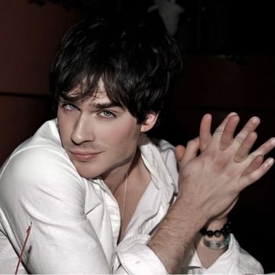 cheirishh's profile picture. ◤◢◣◥◤◢◣◥◤◢◣◥◤◢◣◥