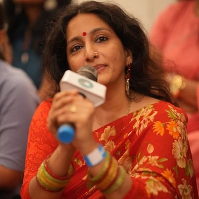 Madhumathi_Inks's profile picture. Bilingual poet-writer. Lyricist. Mental health advocate. Nature. Music. High on lyrics. Photography. Train journeys.
https://t.co/VqAGZLLUsg
