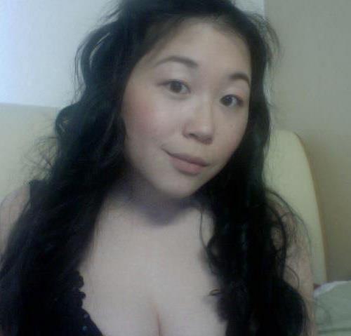 #1Listener.Sweet+bit of spice. allidoiswin;) Make-up Fanatic. awesomest mommy.