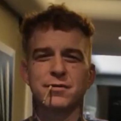 gokhanozoguz's profile picture. Var ile Yok arası