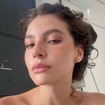 eicsjao's profile picture. babe i wanna be a star