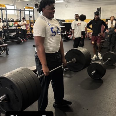 Arinze Odunukwe 6’2.5” 280 2027 DL/OL/PK