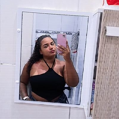 pinheiroray18's profile picture. ♈

           Josué 1:9 ❤️‍🔥🙌🏾✨        // 
   Mamãe da Antonella 🧚🏽‍♀️🫀