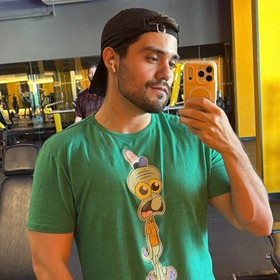 DanielFelix20's profile picture. 🐹 / ᴋɪɴᴅᴀ ᴄᴜᴛᴇ / 🏳️‍🌈 / 👨🏻‍⚕️ / kpop