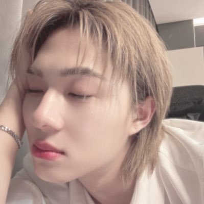 sanriojpn's profile picture. 𝗉𝗅𝖾𝖺𝗌𝖾, ㅤ𝗉𝗅𝖾𝖺𝗌𝖾,ㅤ 𝗉𝗅𝖾𝖺𝗌𝖾 ㅤ𝖽𝗈𝗇'𝗍 ㅤ𝗉𝗋𝗈𝗏𝖾ㅤ 𝖨'𝗆 ㅤ𝗋𝗂𝗀𝗁𝗍ㅤ. . . 🎼 🍧 𝗆𝖽𝗇𝗂, 𝗉𝖾𝗋𝗌𝗈𝗇𝖺𝗅/𝗆𝗎𝗅𝗍𝗂 𝖺𝖼𝖼𝗈𝗎𝗇𝗍 ༻✧༺ ♡