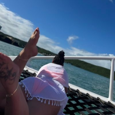 lawruhxo's profile picture. Cancer Survivor. Different Day, Same God. Grad School Class of ’26. Football Enthusiast. Dancing to Inspire. Career & Employee Advocate. HR Strategist.