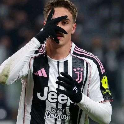 Uselesboi's profile picture. peace never be an option