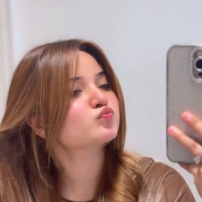 deloduhoki's profile picture. 