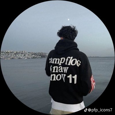 rayskiis's profile picture. hooligan